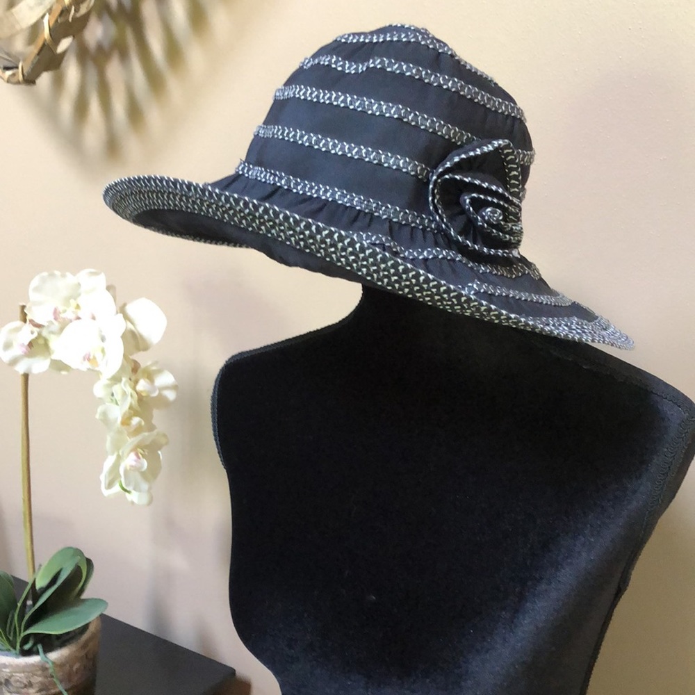 D&Y Hat - Picture 3 of 6